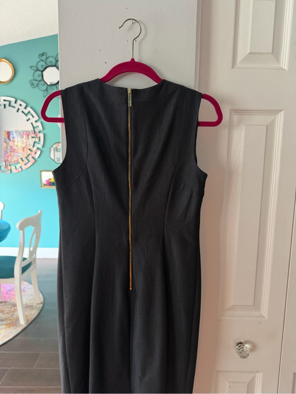 Calvin Klein dress sz 4 dark denim Sleeveless Sheath stretch knee length - Picture 3 of 4